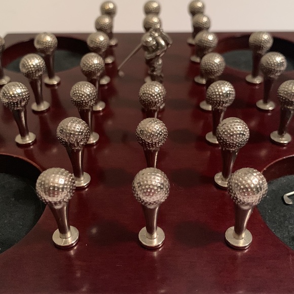 Golf solitaire peg game - Picture 4 of 7